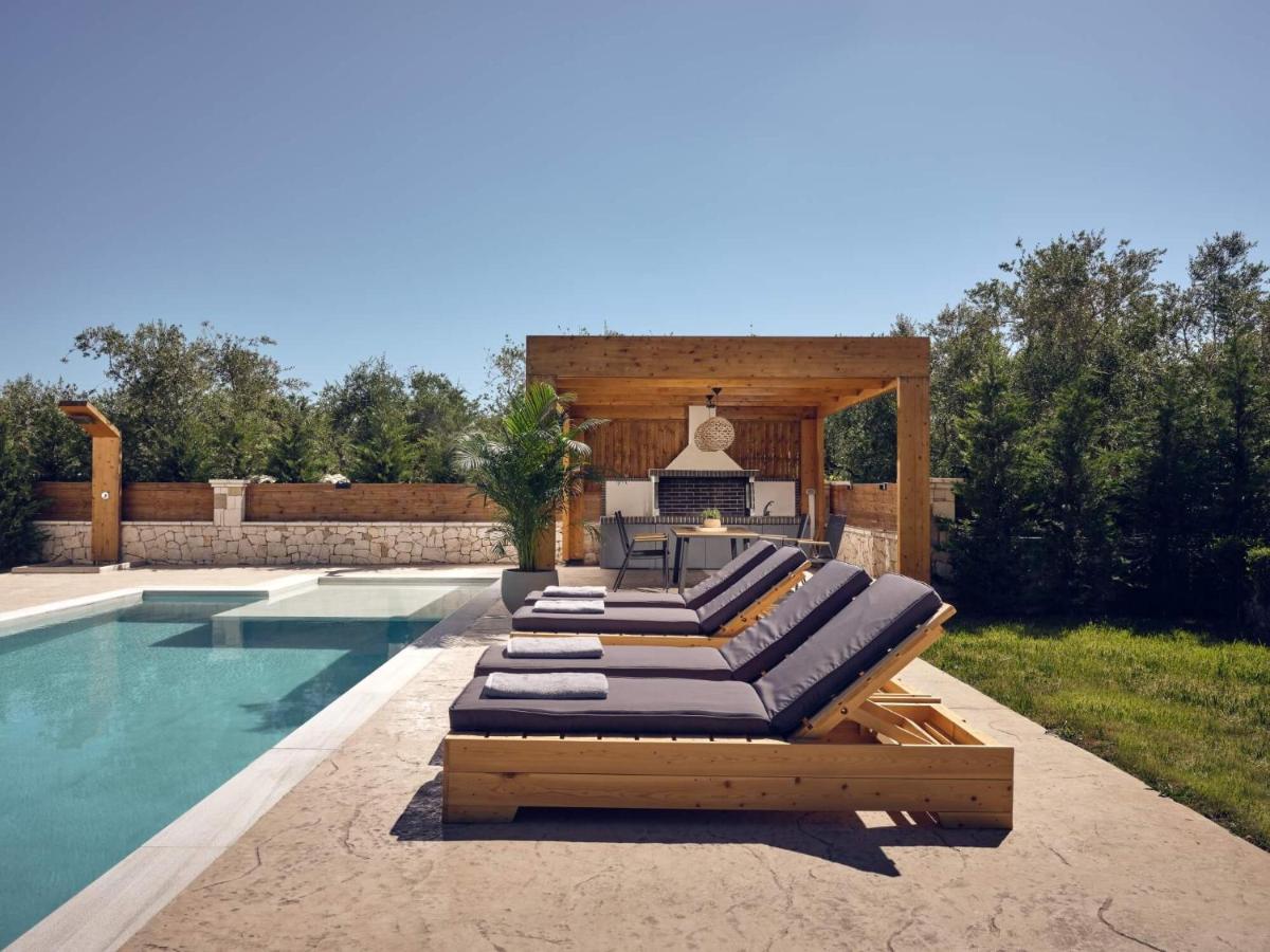 Errikos Family Villa Áyios Kírikos Kültér fotó